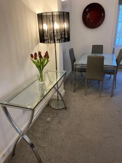 Regency Brighton Seafront Apartment Bagian luar foto